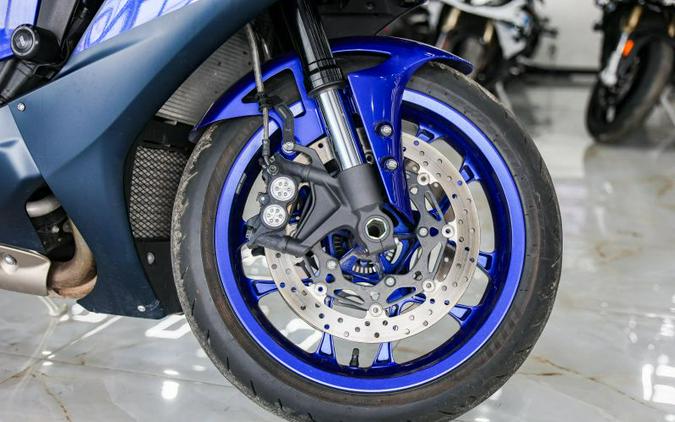 2024 Yamaha YZF-R1