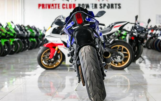2024 Yamaha YZF-R1