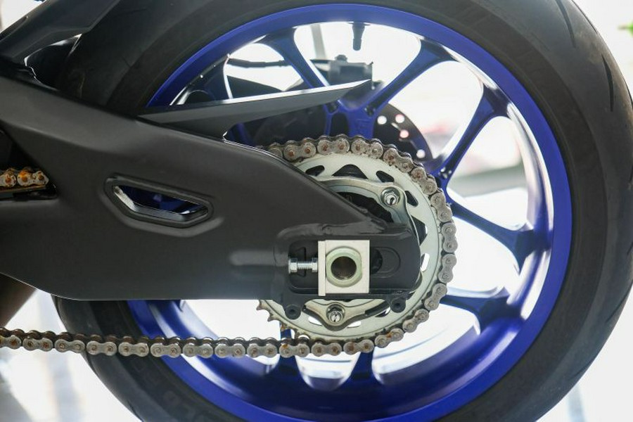 2024 Yamaha YZF-R1
