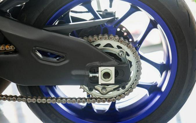 2024 Yamaha YZF-R1