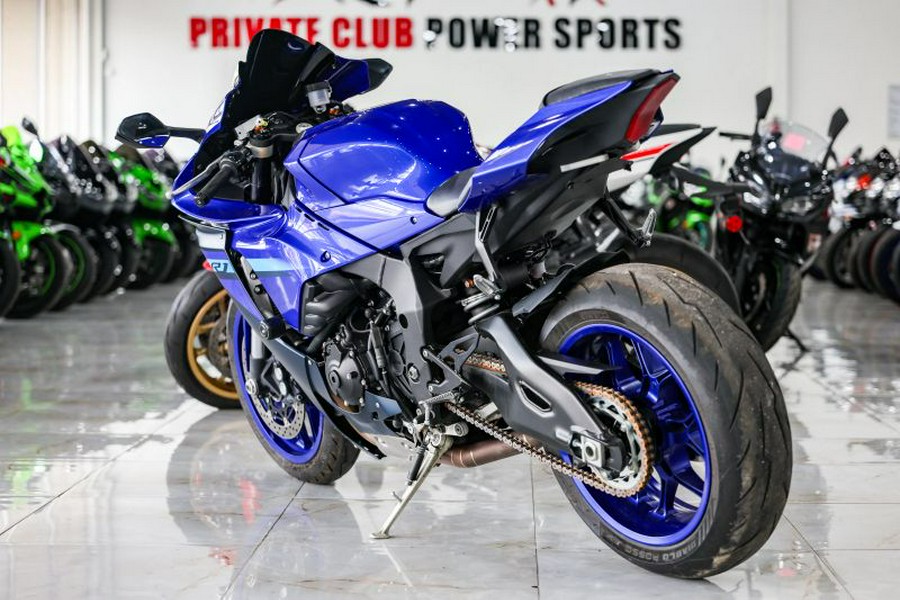 2024 Yamaha YZF-R1