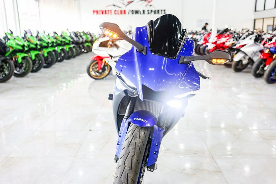 2024 Yamaha YZF-R1