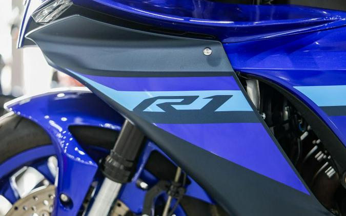 2024 Yamaha YZF-R1