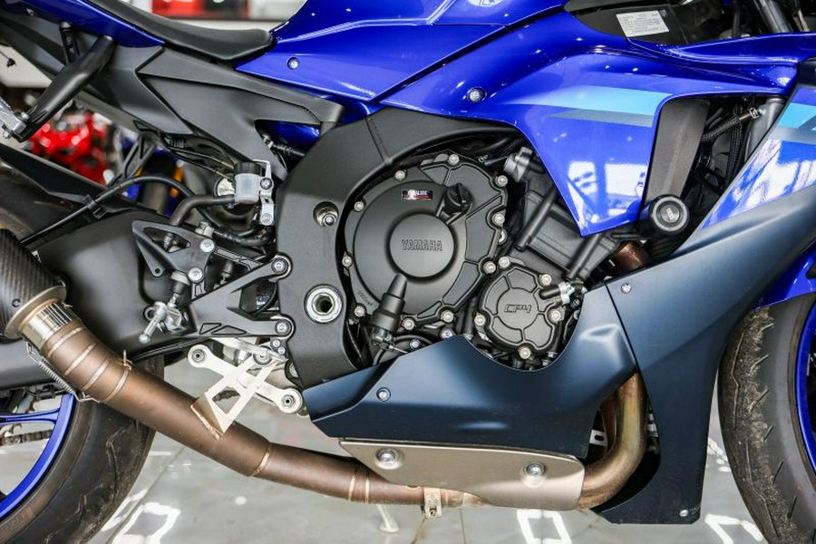 2024 Yamaha YZF-R1