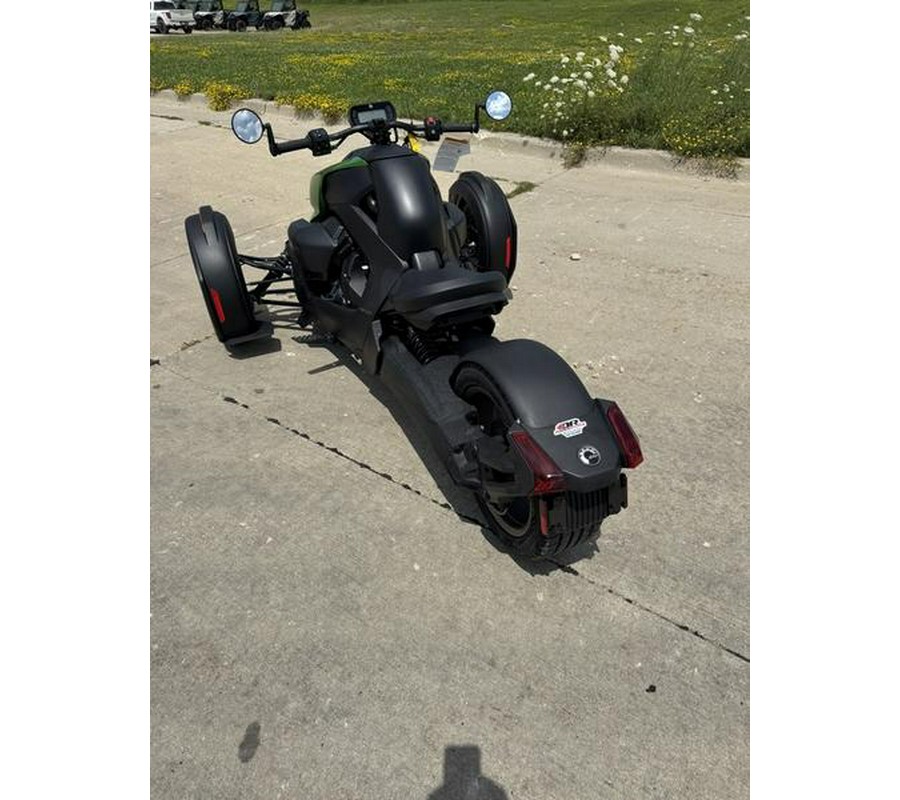 2026 Can-Am® Ryker 900 Black