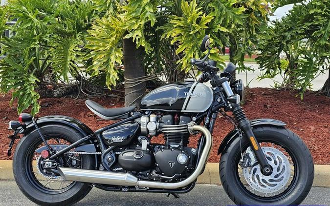 2024 Triumph Bonneville Bobber Jet Black/Ash Gray