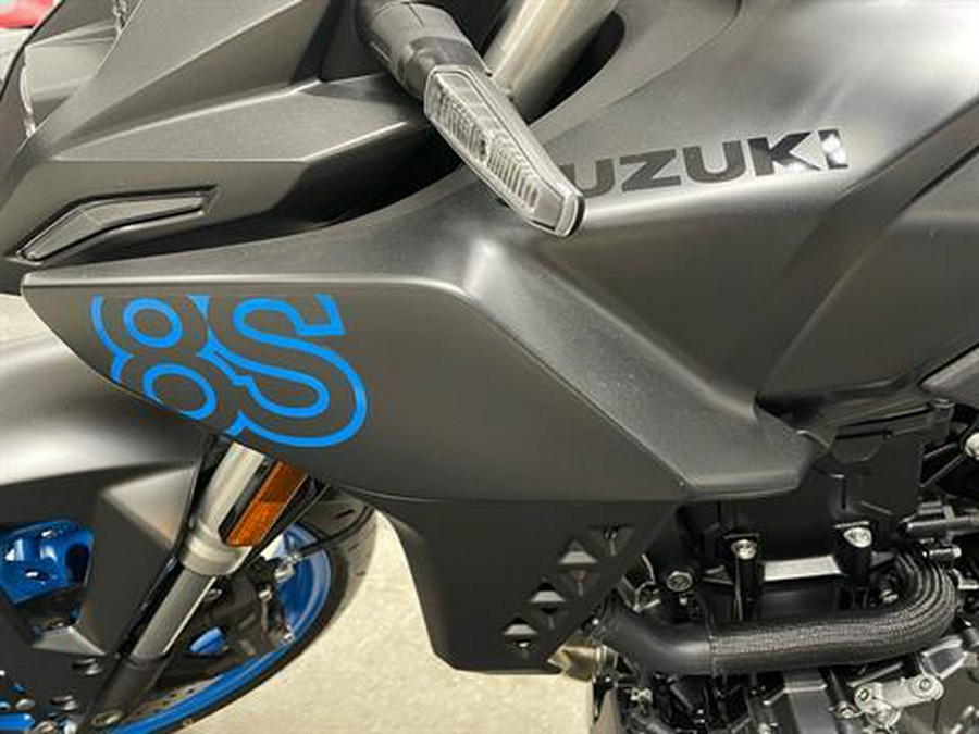 2024 Suzuki GSX-8S