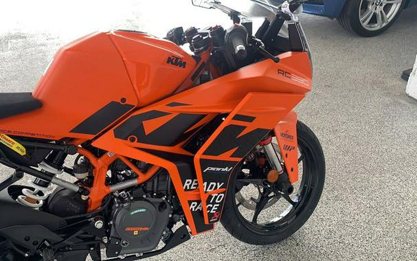 2023 KTM RC390 GP