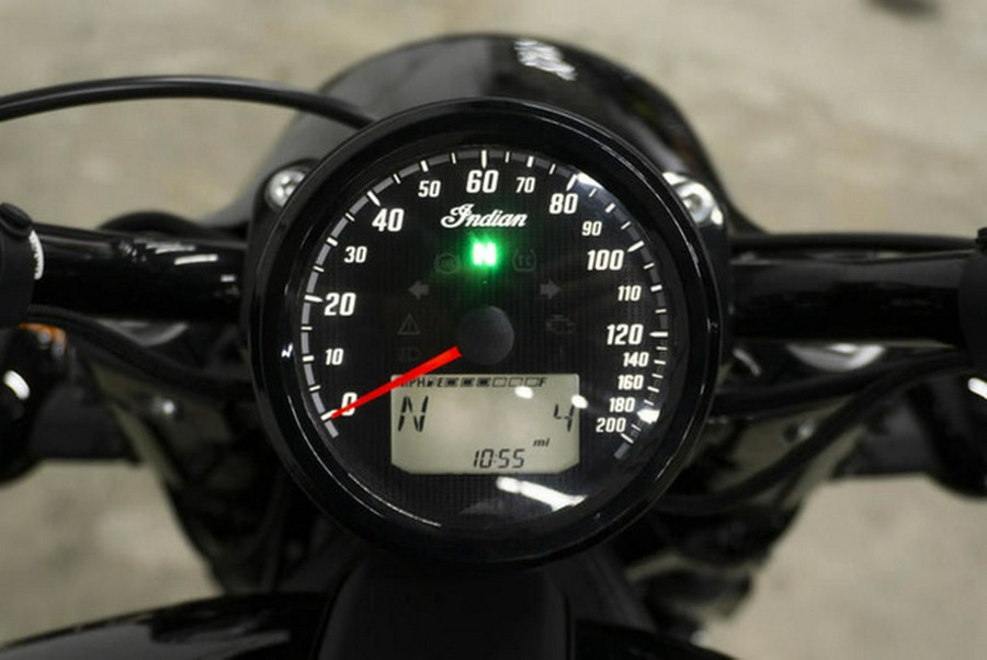 2025 Indian Scout Bobber Black Metallic