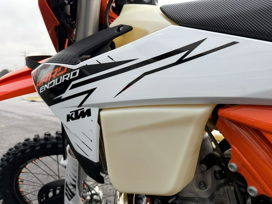 2026 KTM 300 XC-W Hardenduro