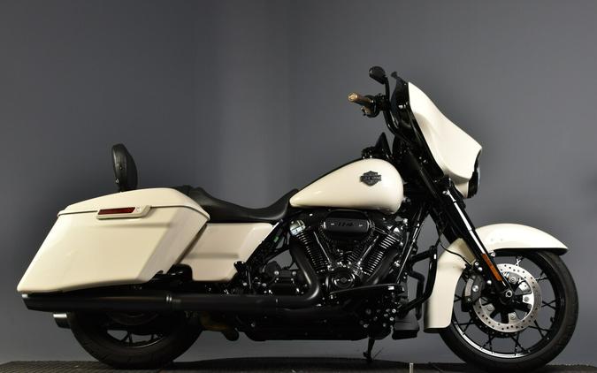 2023 Harley-Davidson Street Glide Special