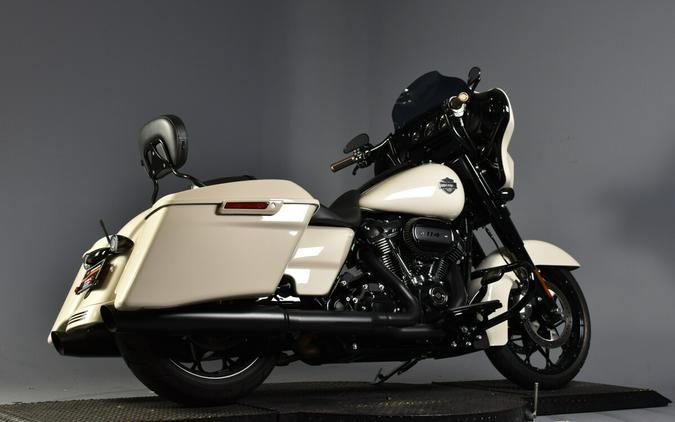 2023 Harley-Davidson Street Glide Special