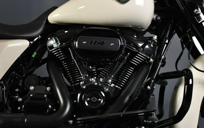 2023 Harley-Davidson Street Glide Special