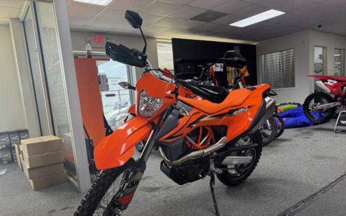 2024 KTM 690 Enduro R