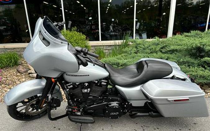 2019 Harley-Davidson Street Glide® Special