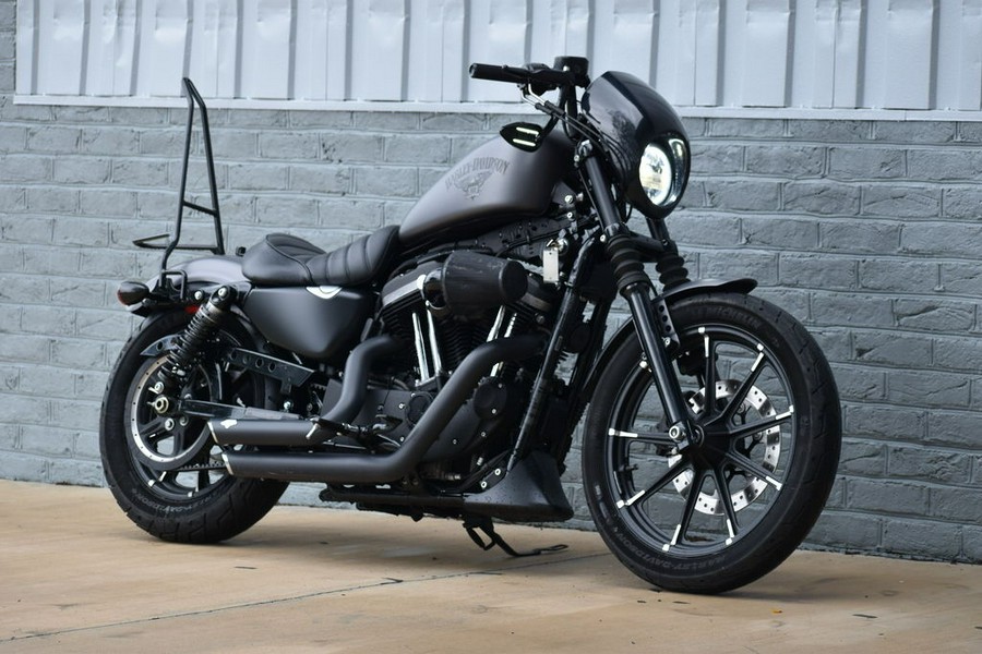 2016 Harley-Davidson® XL883N - Sportster® Iron 883™