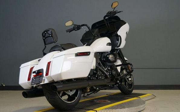 2024 Harley-Davidson® FLTRX - Road Glide®