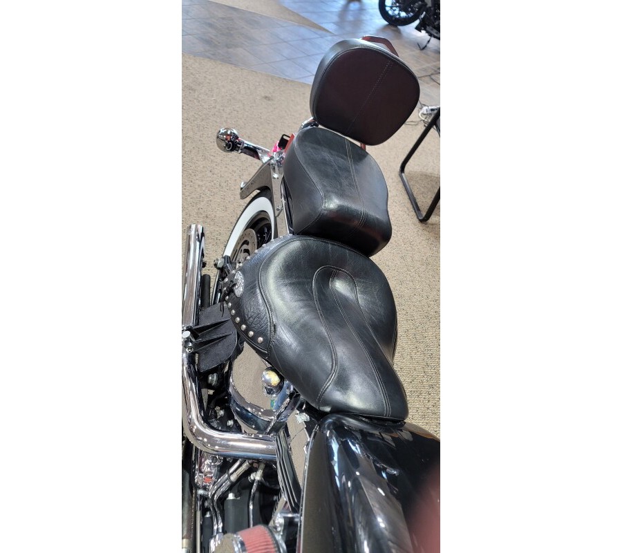 FLSTC 2011 Heritage Softail® Classic