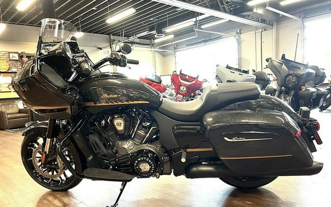2026 Indian Challenger Dark Horse 112 Black Crystal w/Black Metallic & Championship G