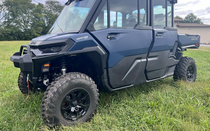 2026 Can-Am Defender MAX XT CAB HD11