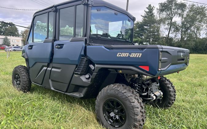 2026 Can-Am Defender MAX XT CAB HD11