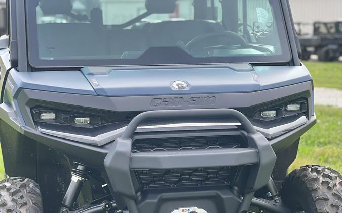 2026 Can-Am Defender MAX XT CAB HD11
