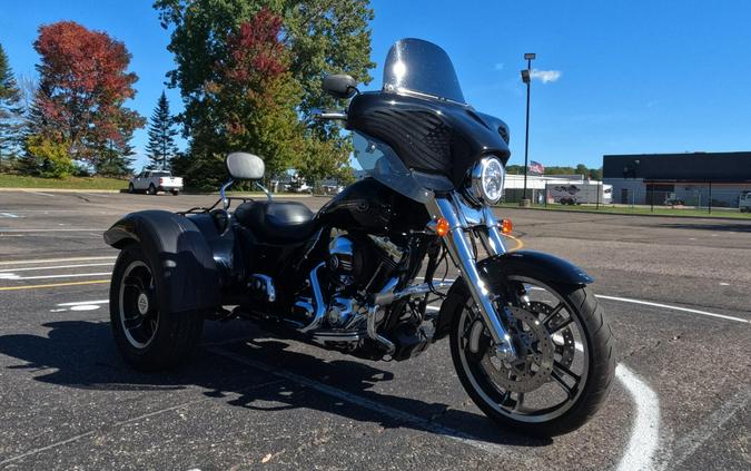Used 2016 Harley-Davidson Freewheeler FLRT