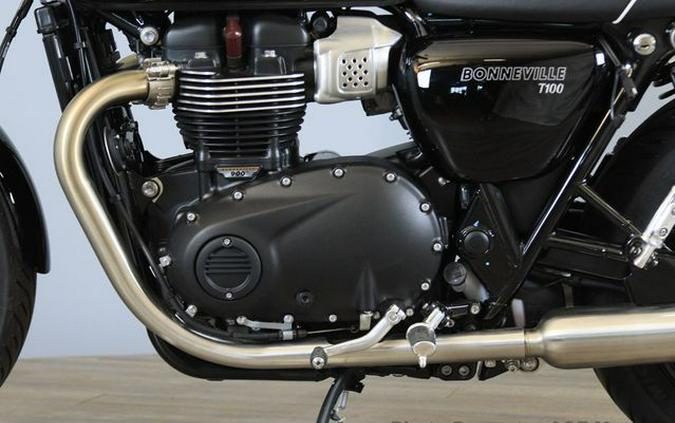 2024 Triumph Bonneville T100