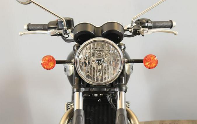 2024 Triumph Bonneville T100