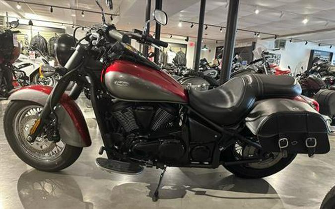 2016 Kawasaki Vulcan 900 Classic