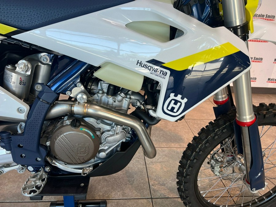 2025 Husqvarna Motorcycles FE 450