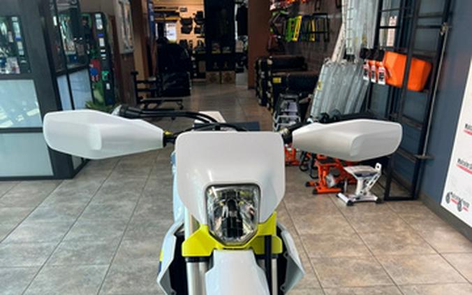 2025 Husqvarna Motorcycles FE 450