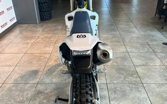 2025 Husqvarna Motorcycles FE 450