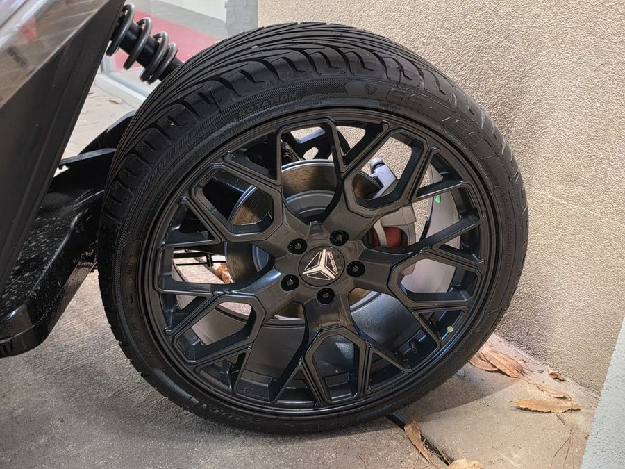 2025 Polaris Slingshot® SL (Manual)