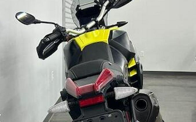 2023 Aprilia Tuareg 660
