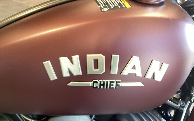 2024 Indian Motorcycle® Chief ABS Maroon Metallic Smoke