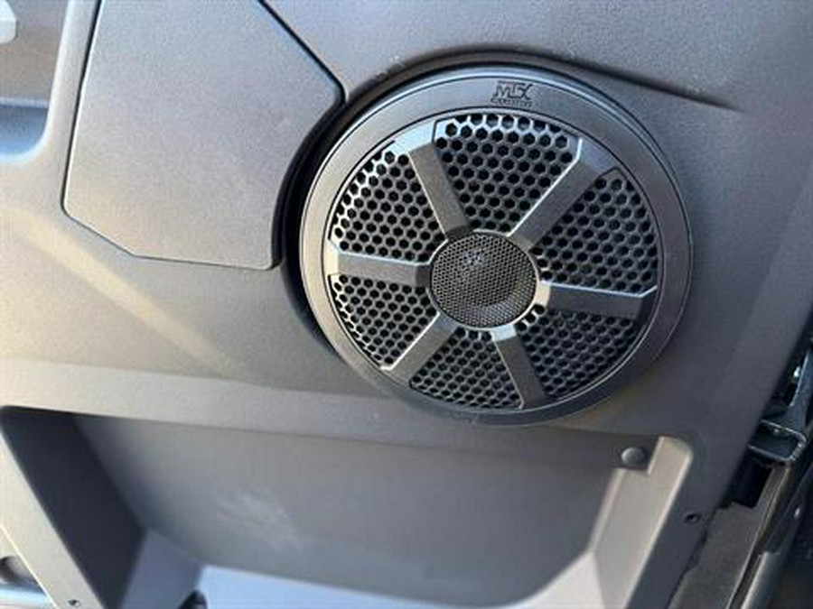 2026 Yamaha Wolverine RMAX2 1000 XT-R