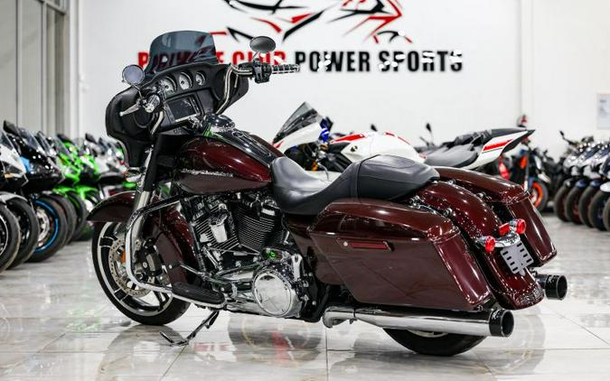 2018 Harley-Davidson FLHX Street Glide