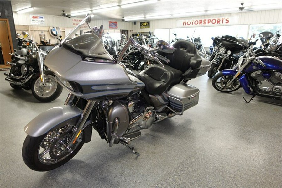 2016 Harley-Davidson CVO Road Glide Ultra