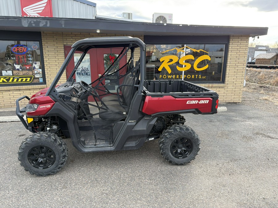 2024 Can-Am Defender XT HD10