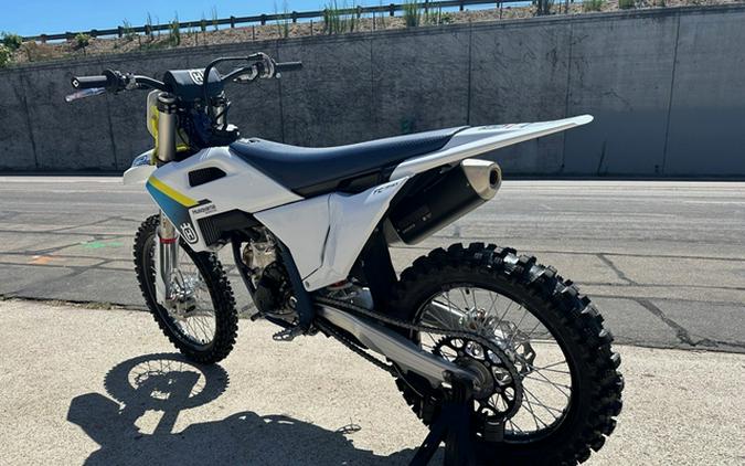 2025 Husqvarna Motorcycles FC 250