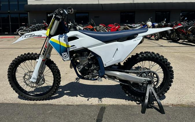 2025 Husqvarna Motorcycles FC 250
