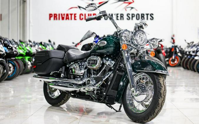 2024 Harley-Davidson FLHCS Heritage Classic 114