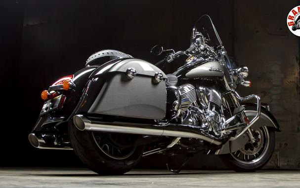 2024 Indian Motorcycle® Springfield® Black Metallic/Titanium Metallic