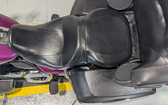 2016 Harley-Davidson® Ultra Limited Low Custom Colour Purple Fire/Blackberry Smoke