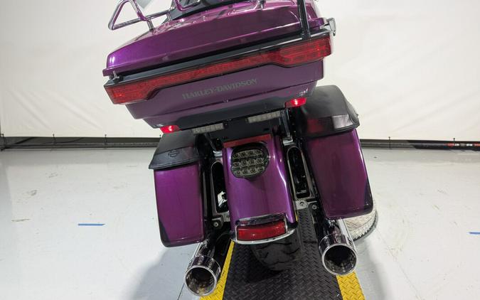 2016 Harley-Davidson® Ultra Limited Low Custom Colour Purple Fire/Blackberry Smoke