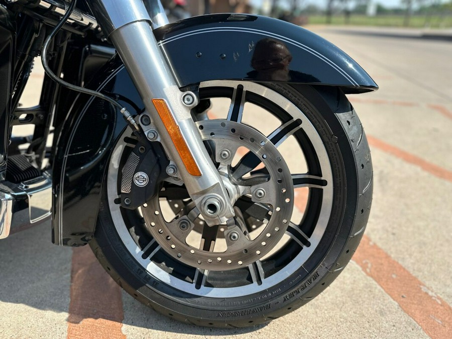 2016 Harley-Davidson® Road Glide® Ultra