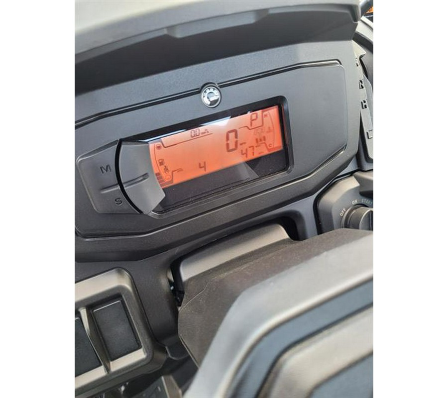 2026 Can-Am Defender XT HD9