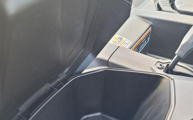 2026 Can-Am Defender XT HD9