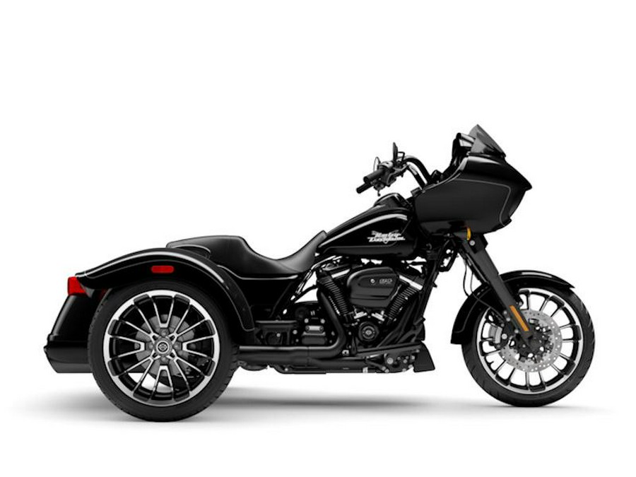 2025 Harley-Davidson® FLTRT - Road Glide® 3
